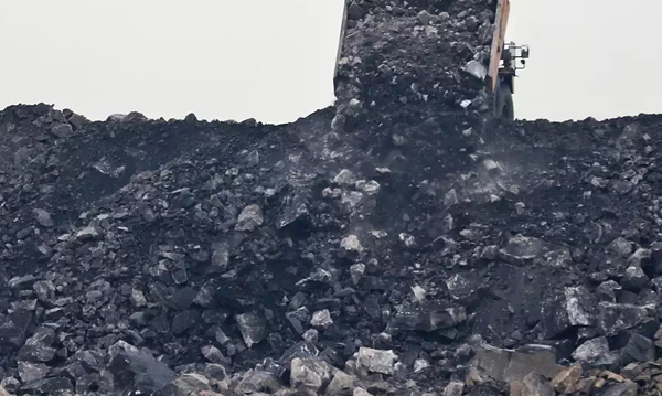 चीन में कोयला खदान में हुई दुर्घटना, अब तक 8 की मौत