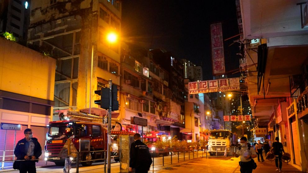 हांगकांग: इमारत में आग लगने से 7 की मौत, कई घायल