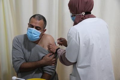 तुर्की में पहले दिन 675,000 से अधिक स्वास्थ्यकर्मियों को लगा कोविड टीका