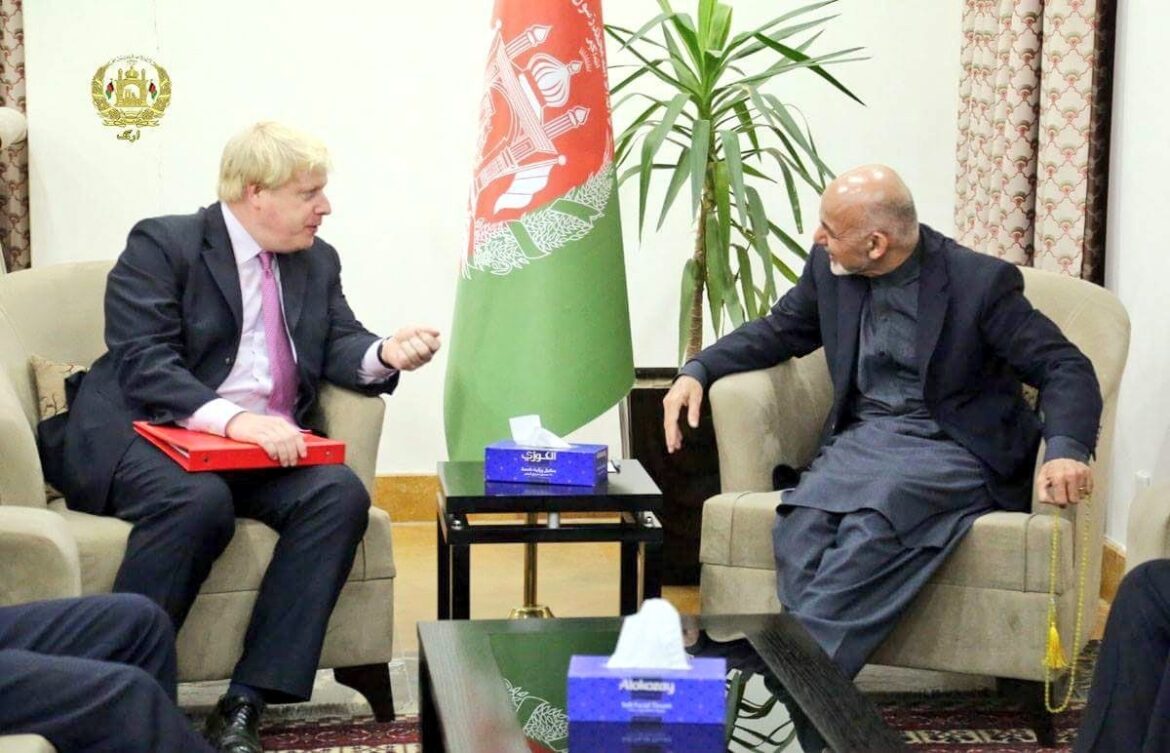 ‘ब्रिटेन तालिबान के खिलाफ लड़ाई में अफगानिस्तान का समर्थन करता है’