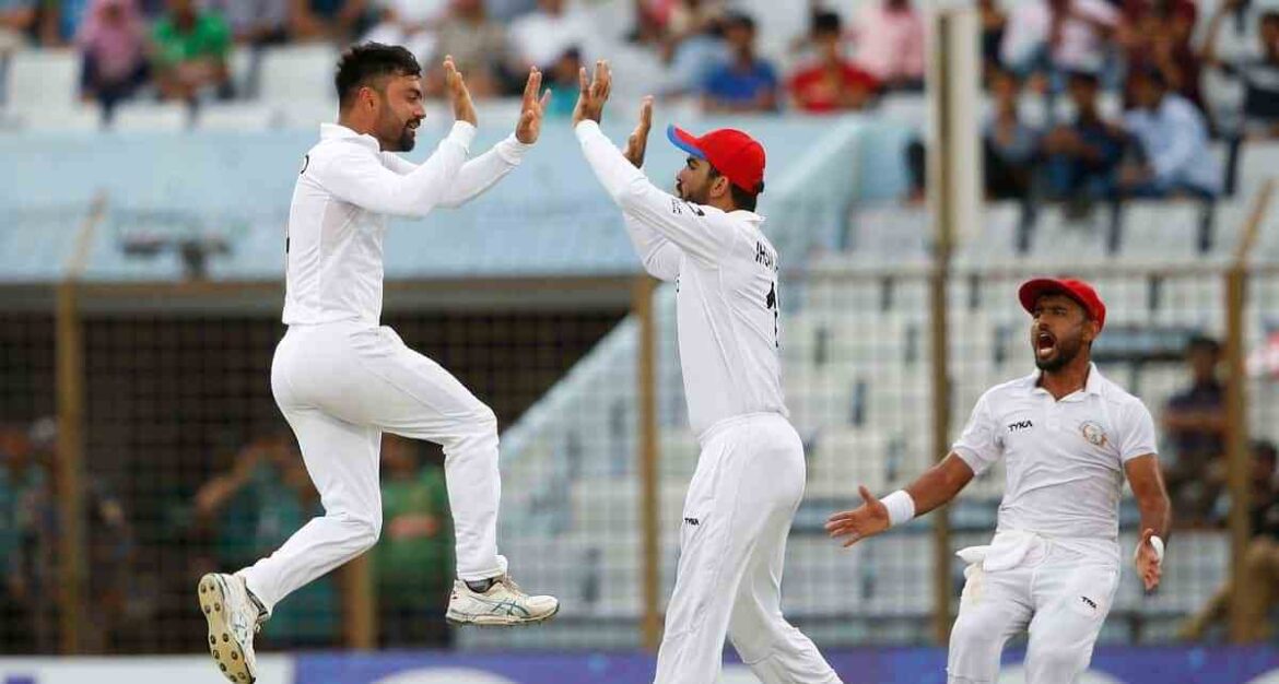 अबु धाबी टेस्ट : रहमत, राशिद ने अफगानिस्तान को दिलाई जीत