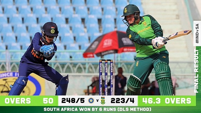 महिला क्रिकेट : द.अफ्रीका को डकवर्थ लुइस नियम के तहत 6 रनों से मिली जीत
