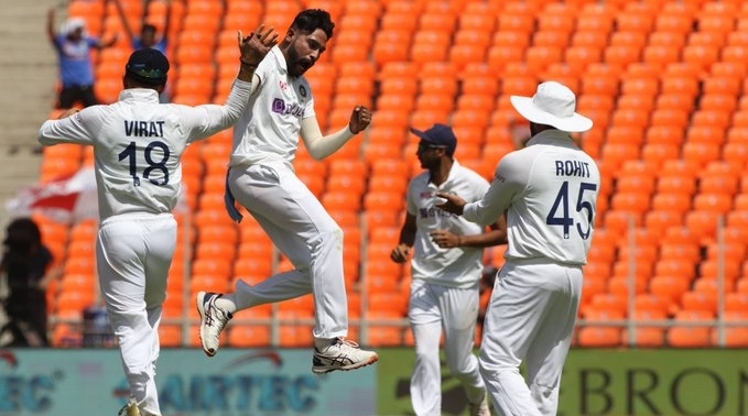 अहमदाबाद टेस्ट : अक्षर, अश्विन के पंजे से भारत ने टेस्ट चैम्पियनशिप के फाइनल में पहुंचा