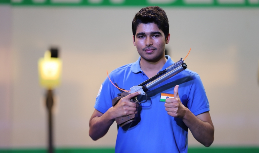 शूटिंग विश्व कप : भारत ने दो और स्वर्ण पदक जीते