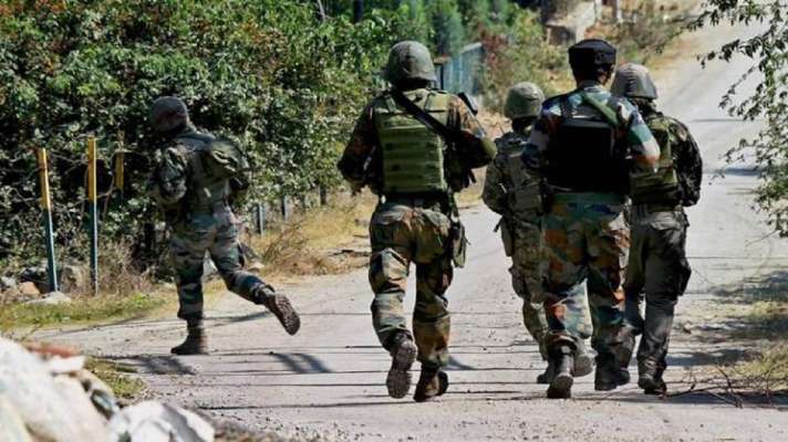 जम्मू-कश्मीर: सोपोर में नगर पालिका कार्यालय पर आतंकी हमला, निगम पार्षद और सुरक्षाकर्मी की मौत