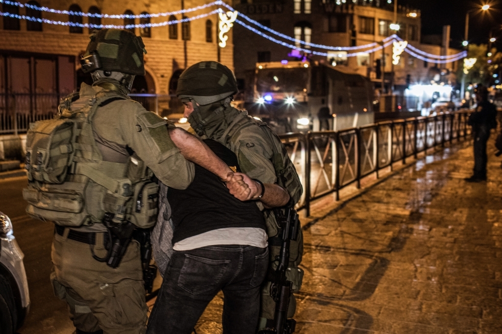 हिंसक झड़प में यरूशलम में 200 से अधिक घायल