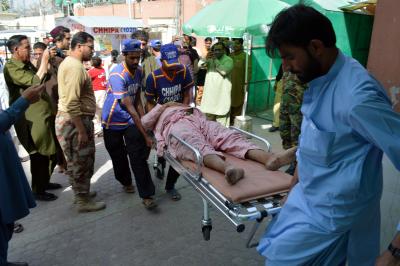 क्वेटा बम हमले में 5 लोग घायल
