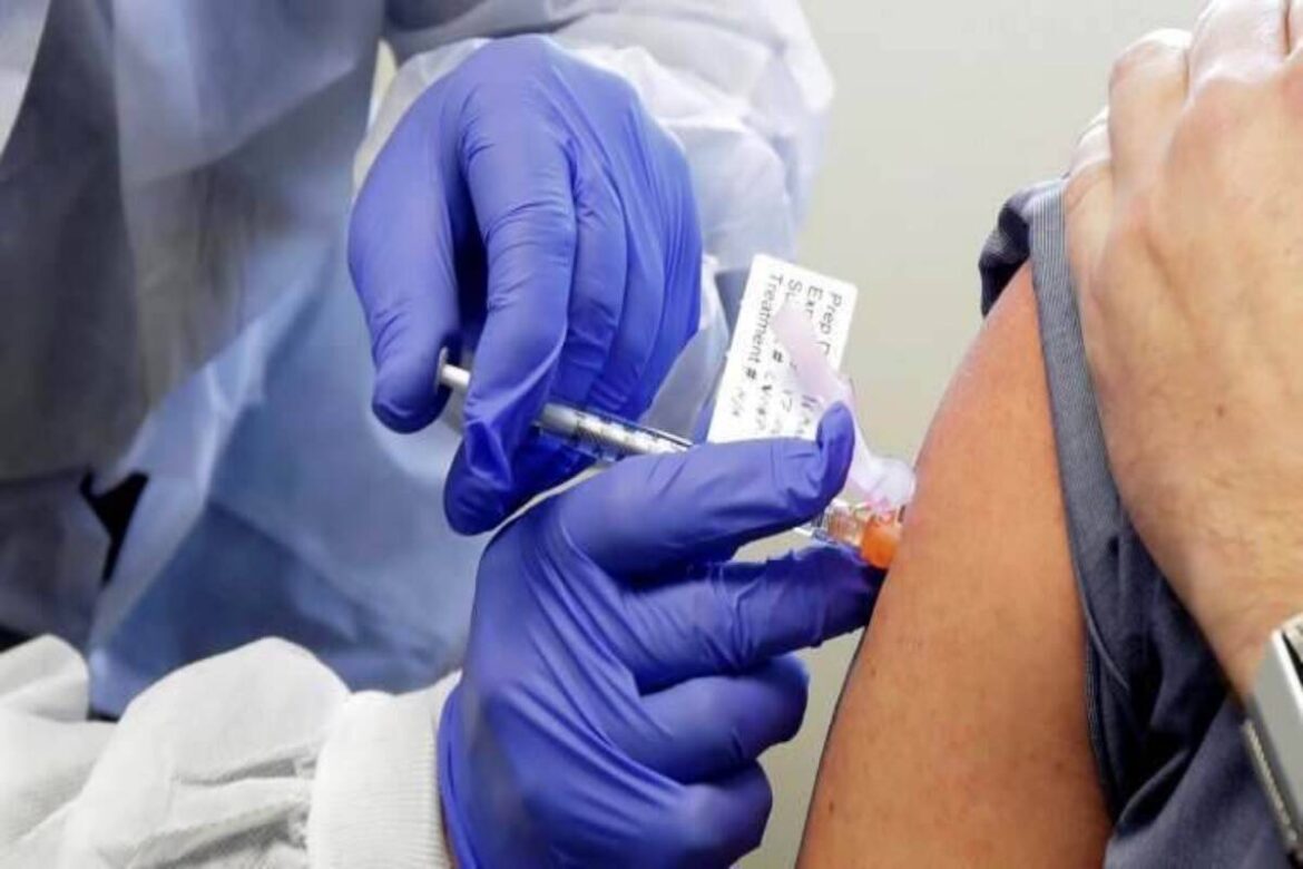 महाराष्ट्र में भी 18+ का टीकाकरण बंद, वैक्सीन की कम सप्लाई बनी वजह