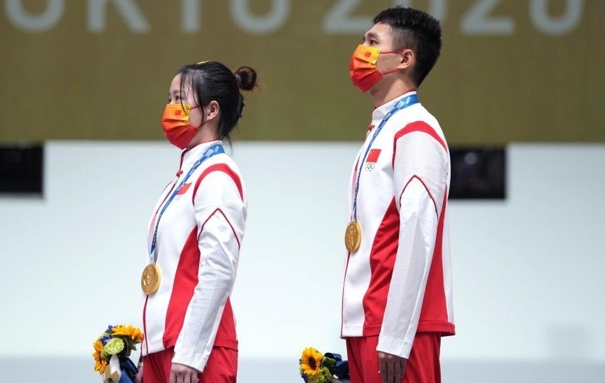 ओलंपिक : चीनी जोड़ी ने जीता एयर राइफल मिक्सड स्वर्ण
