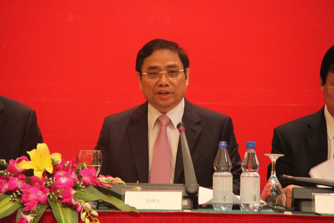 फाम मिन्ह चिन फिर से वियतनाम के प्रधानमंत्री चुने गए