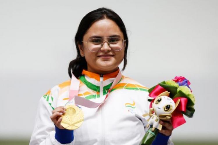पैरालंपिक (निशानेबाजी) : अवनि लेखरा ने 10 मीटर एयर राइफल में भारत के लिए जीता स्वर्ण
