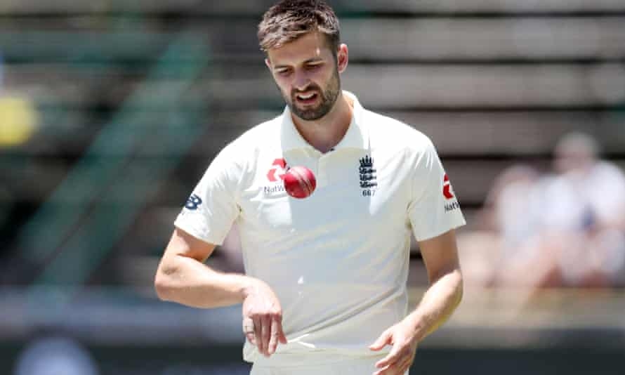 इंग्लैंड के तेज गेंदबाज वुड भारत के खिलाफ तीसरे टेस्ट से बाहर