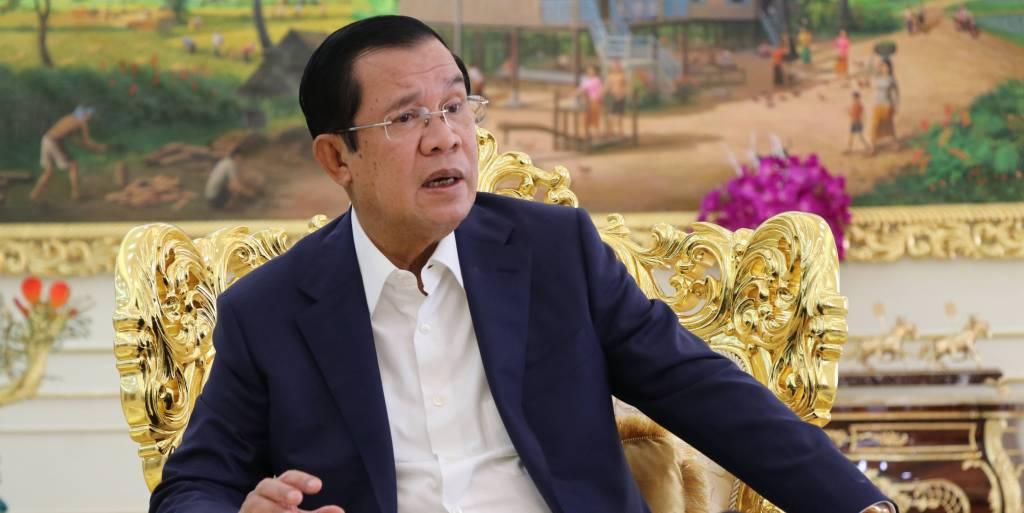 कंबोडिया पीएम ने कोविड के प्रकोप को देखते हुए त्योहार न मानने की दी सलाह