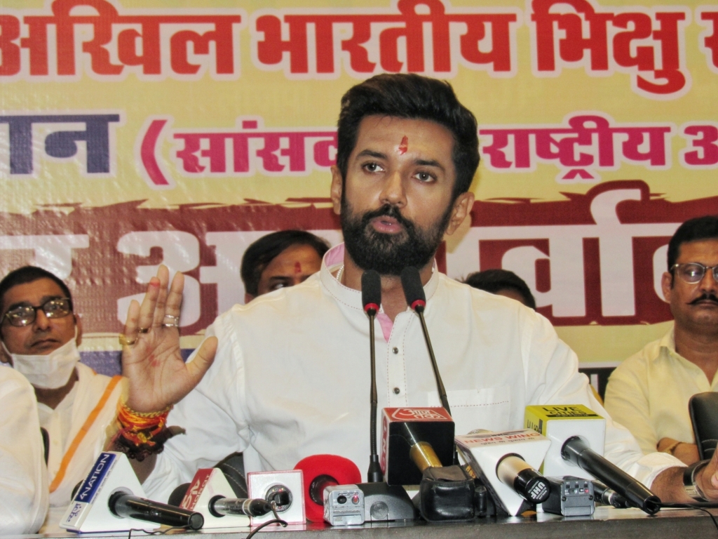 बिहार की जनता नीतीश कुमार से नफरत करती है : चिराग पासवान