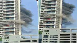 मुंबई में 60 मंजिला बिल्डिंग में भीषण आग, 19वें फ्लोर से गिरकर युवक की मौत