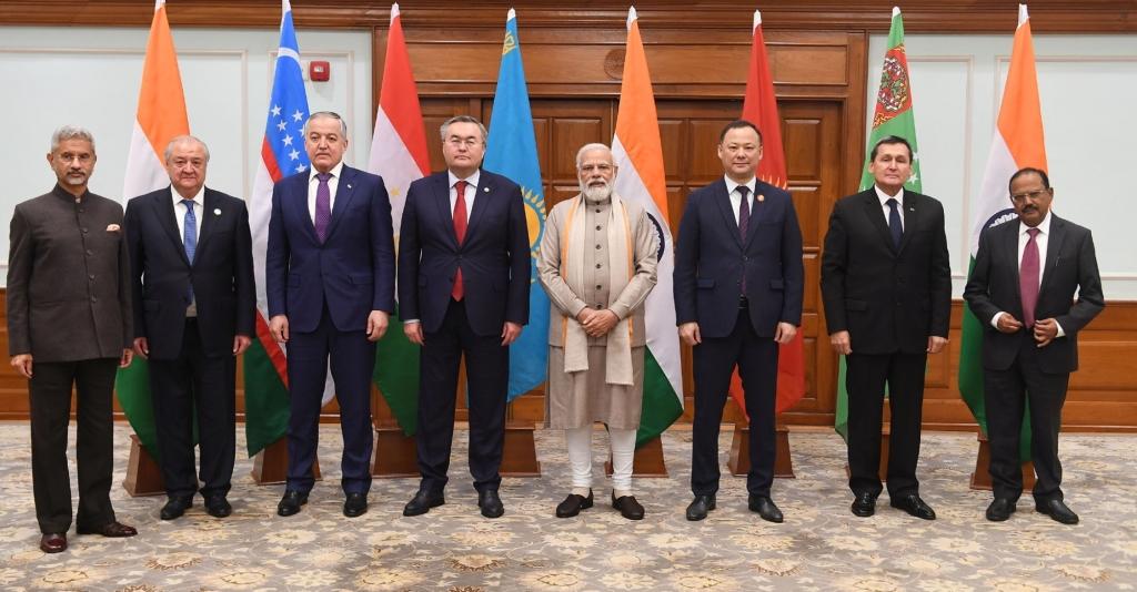मध्य एशियाई 5 देशों के विदेश मंत्रियों ने की पीएम मोदी से मुलाकात, संबंधों को मजबूत करने पर जोर
