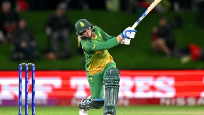 दक्षिण अफ्रीका की बल्लेबाज मिग्नॉन डु प्रीज ने टेस्ट और वनडे से लिया संन्यास