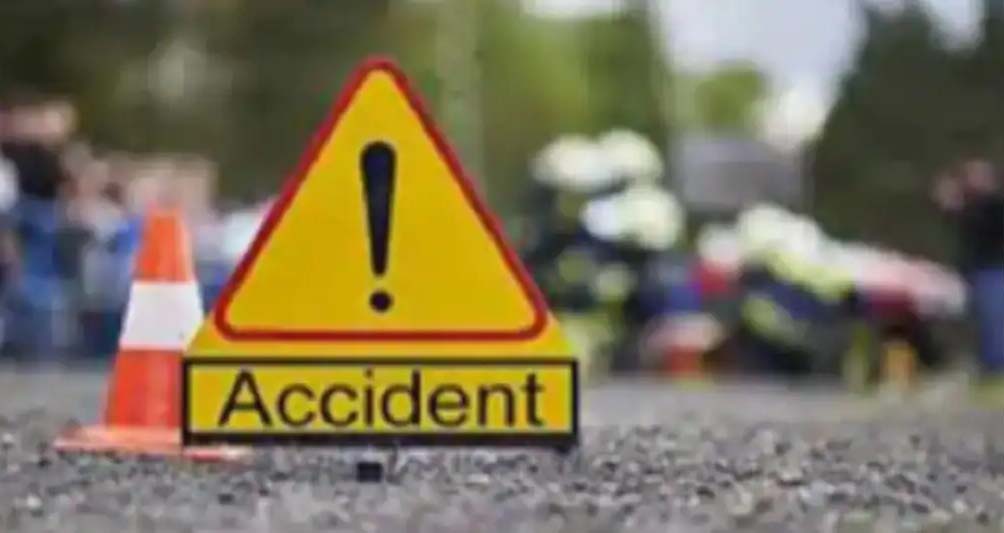 ऋषिकेश-बदरीनाथ राष्ट्रीय राजमार्ग पर पहाड़ी से टकराई बस, 12 हुए घायल
