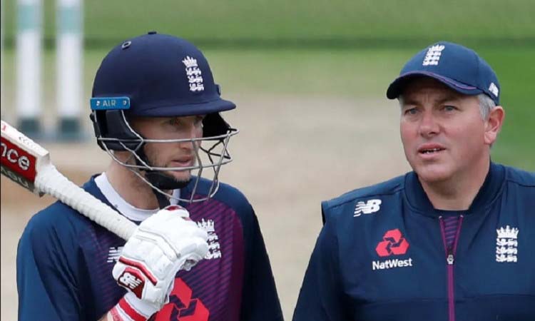इंग्लैंड टेस्ट टीम के कोच के लिए कर्स्टन पर विचार ना करना गलत : वॉन