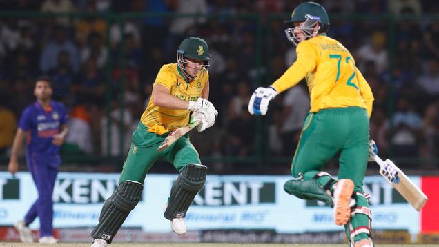 टी20 सीरीज : दक्षिण अफ्रीका ने 7 विकेट से जीता मैच, डुसेन और मिलर ने जड़ा अर्धशतक