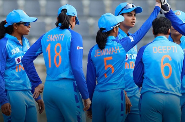 ऑस्ट्रेलिया के खिलाफ पांच मैचों की सीरीज के लिए भारत ने महिला टी20 टीम की घोषणा की
