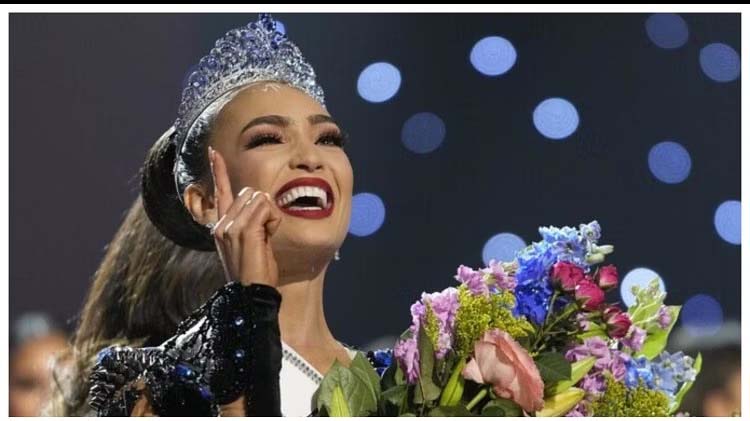 मिस यूनिवर्स बनीं गैब्रिएल, भारत की हरनाज ने पहनाया ताज