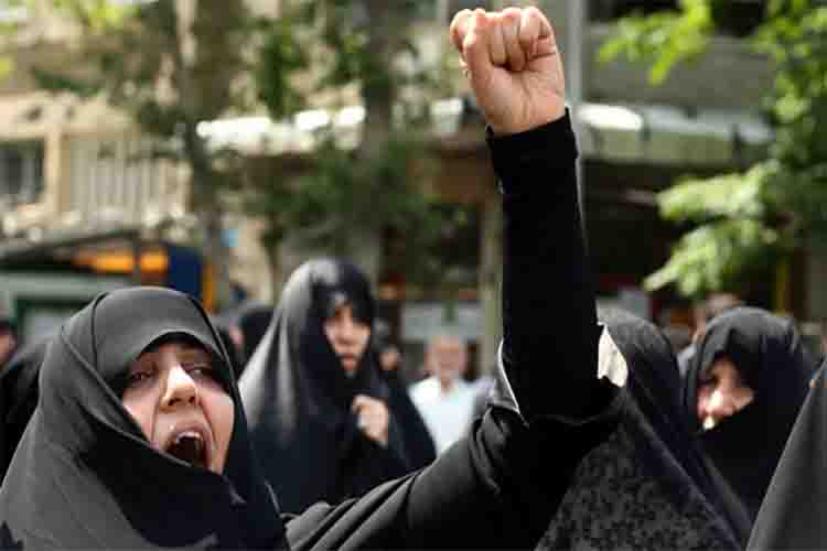सिर न ढकने पर महिलाओं पर कार्रवाई कर रहा ईरान : संयुक्त राष्ट्र