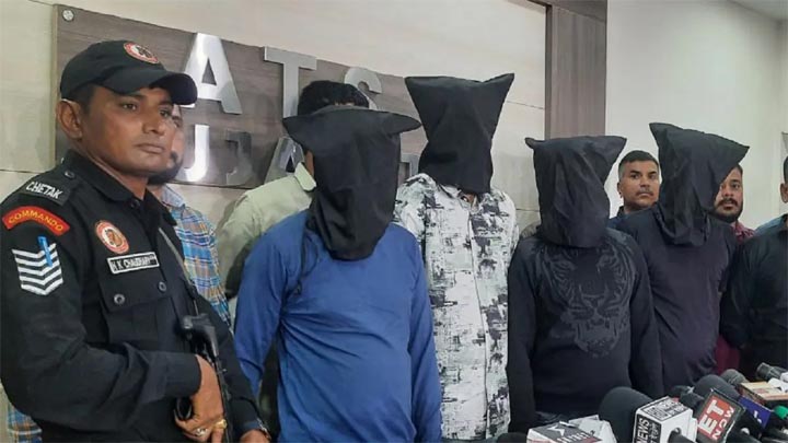 अहमदाबाद एयरपोर्ट से 4 श्रीलंकाई नागरिक गिरफ्तार