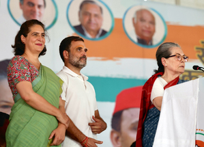 मतदाताओं का आभार जताने सोनिया, राहुल, प्रियंका आज रायबरेली में