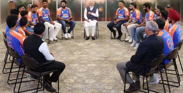 प्रधानमंत्री मोदी से मिली भारतीय टीम ने बताये विश्वकप के अनुभव