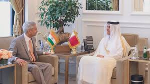 विदेश मंत्री ने कतर के प्रधानमंत्री से बातचीत की